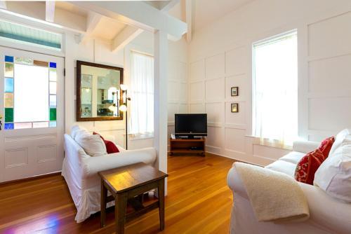 Heritage Compound Seven-bedroom Holiday Home