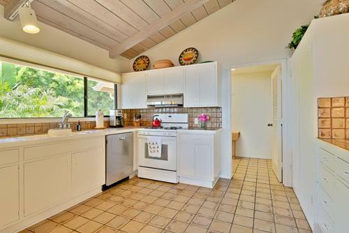 #5244 - Forever Views Three-bedroom Holiday Home
