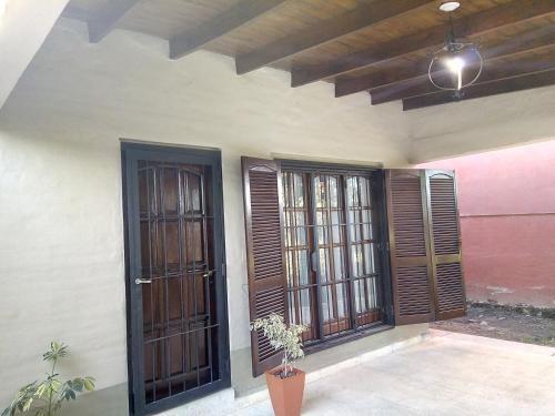 Casa Algarrobo
