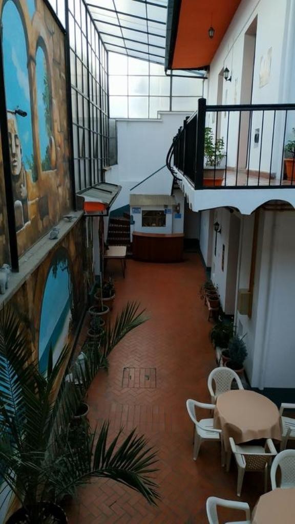 Hotel Momema Inn