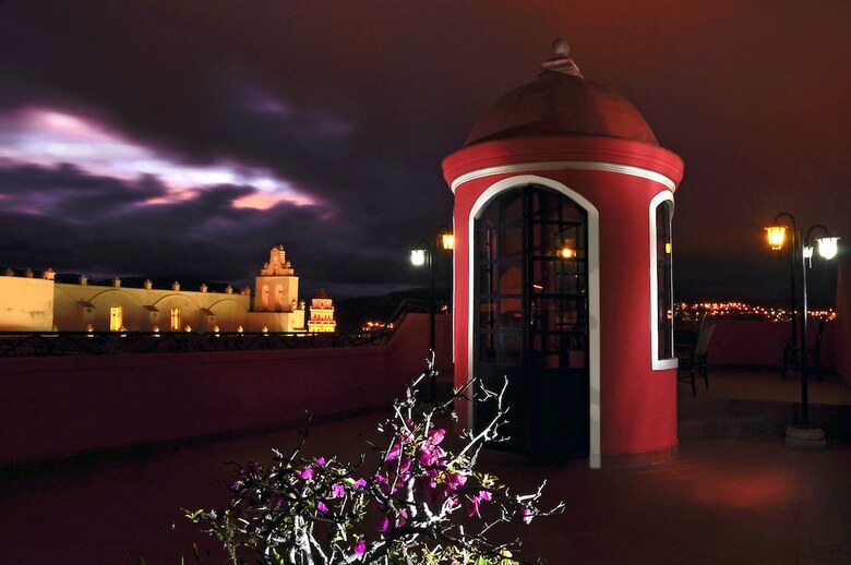 Hotel Monasterio