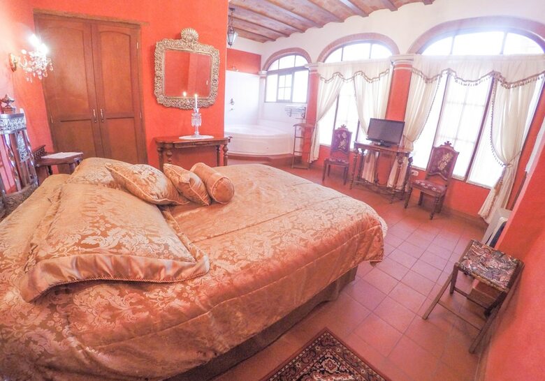 Hotel Monasterio