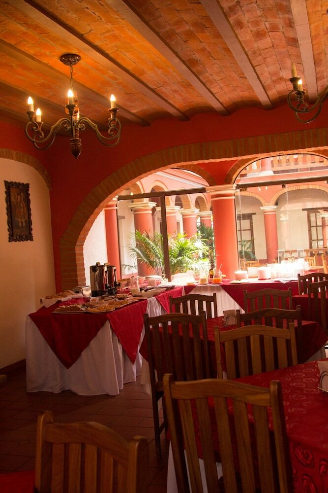 Hotel Monasterio