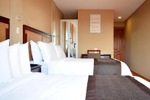 Gran Mundo Hotel & Suites