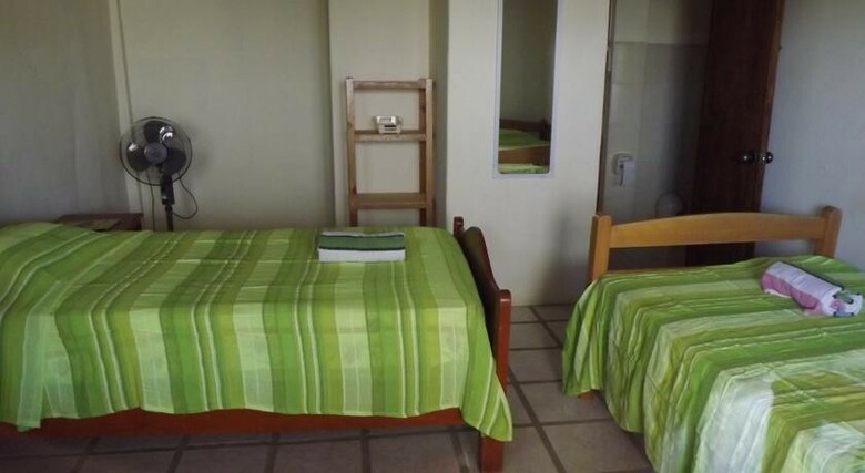 Qorikoyllur Hostal