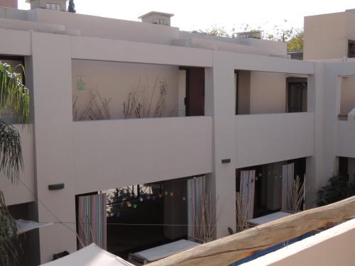 El Refugio Apart Hotel
