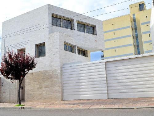 Apartamento V�a Lavalle Suites 1