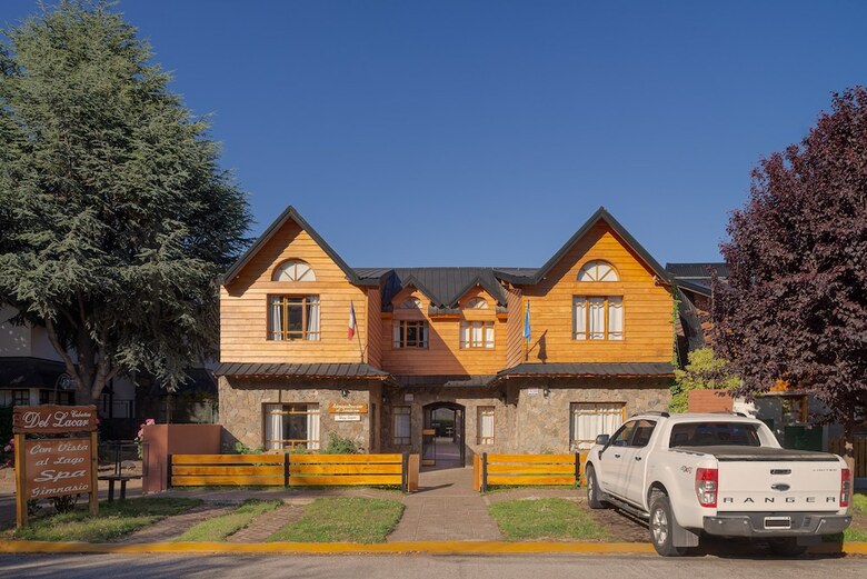 Lodge Caba�as Del Lacar