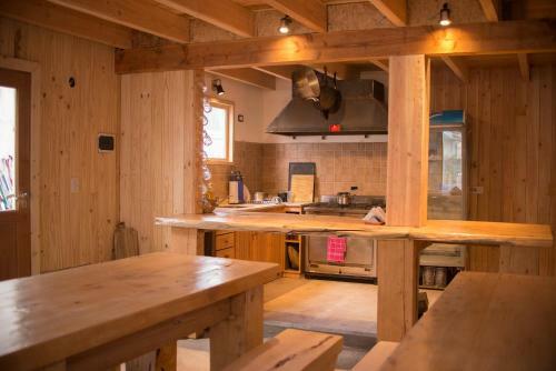 Albergue El Refugio Casa De Monta�a