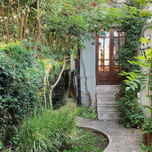 Hostal Los Tarcos Guest House