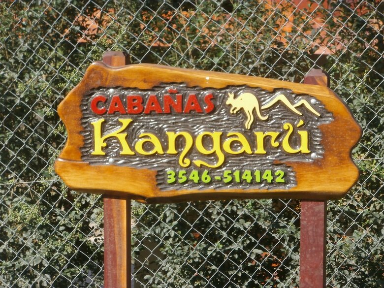 Hostal Caba�as Kangar�