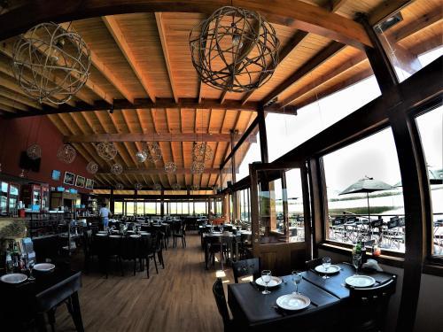 Lodge Bajos Del Paran�