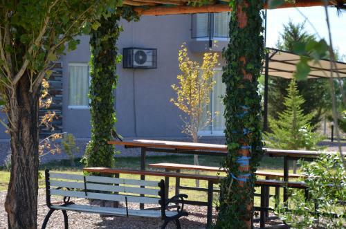 Lodge Caba�as La Emilia Apart