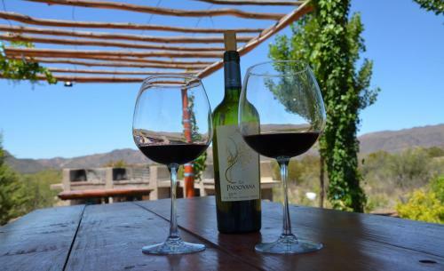 Lodge Caba�as La Emilia Apart