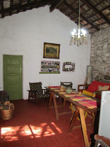 La Casona Del R�o