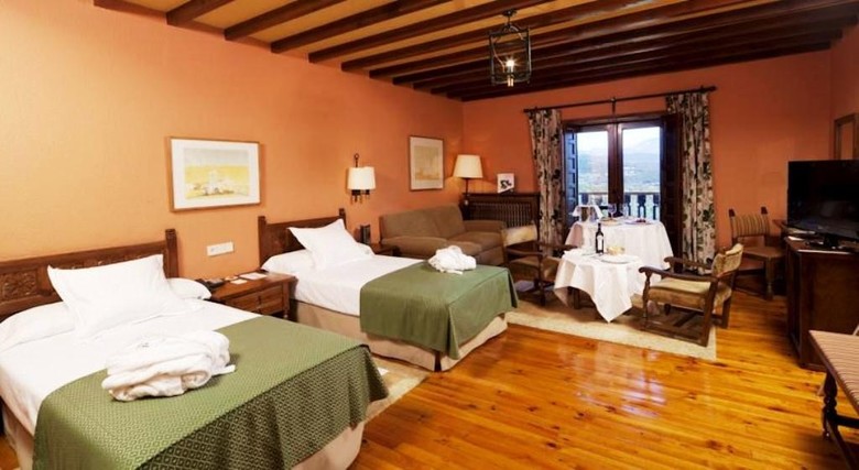 Hotel Parador De Cervera