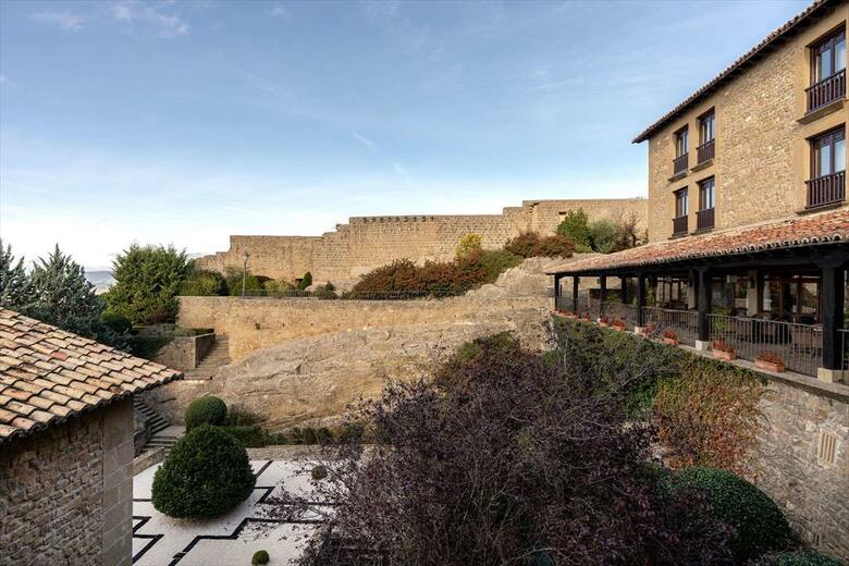 Hotel Parador de Sos Del Rey Cat�lico