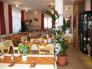 Business Hotel