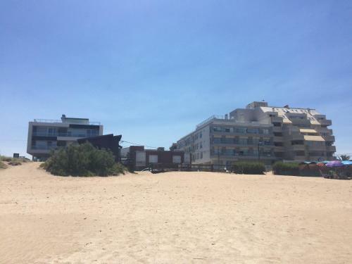 Villa Gesell - Alquila Casita