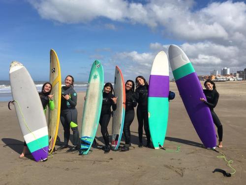 Hostal Surf House Pez