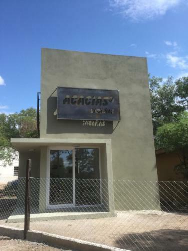 Lodge Caba�as Acaciass