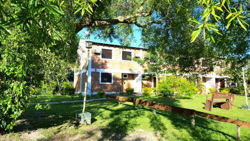 Hotel Caba�as De Ensue�o