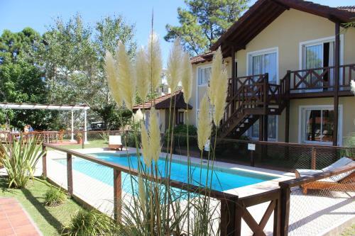 Apart Lawn Tennis Pinamar