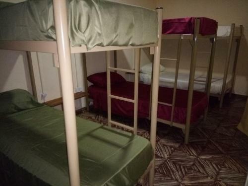 Hostal Lavalle Hostel