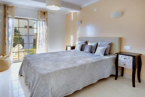 Villa Machado By Popular Villas