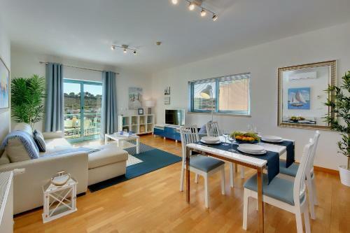 Apartamento Marina Bay Residence