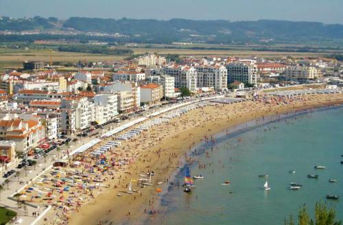 Holiday Home Largo Do Freixo, Alqueid�o, C�s