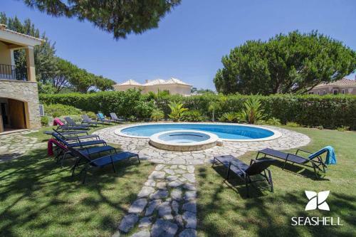 Villa Lira