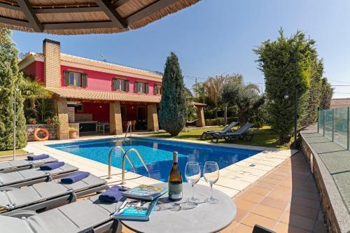 Villa Cris?s Home By Ourmadeira