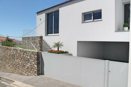 Villa Calheta Heights By Ourmadeira
