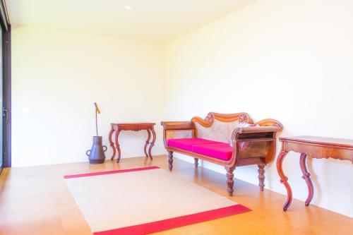 Liiiving In Caminha | Lawny Pool House