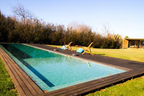 Liiiving In Caminha | Lawny Pool House