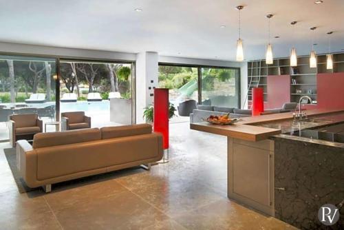 Vale Do Lobo Villa Sleeps 12 Pool Wifi