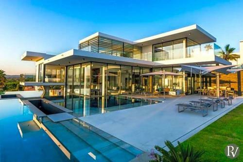 Vale Do Lobo Villa Sleeps 12 Pool Wifi