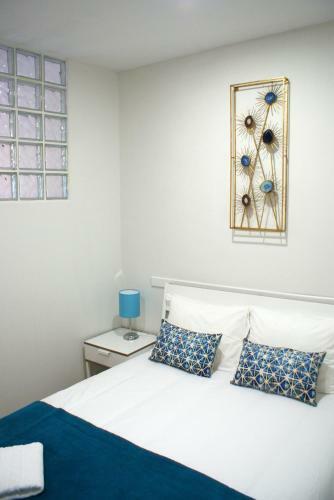 Old Town Apartment By Living Well
