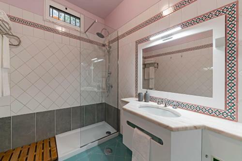 Casas Do Lan�o By Travel To Madeira