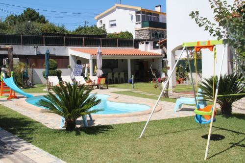 Sesimbra Stylish Villa By Homing