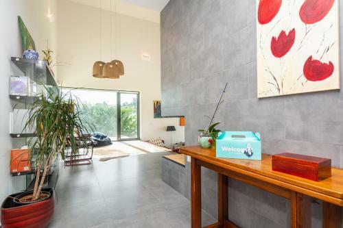 Pool Villa Retreat In Sesimbra