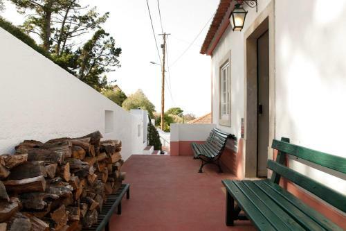 Ribeira's House In Mystical Sintra