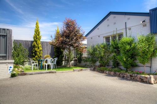 Hotel Amaroo Motel