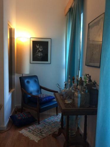 Marina Lounge Home