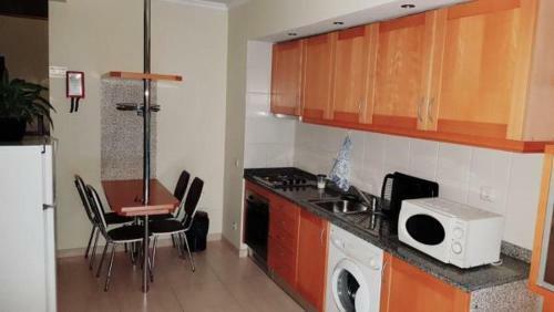 Apartamento T1 With Beautiful Balcony