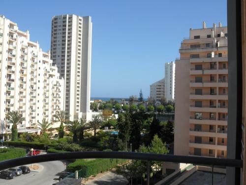A16 - Praia Da Rocha 1 Bed Apartment