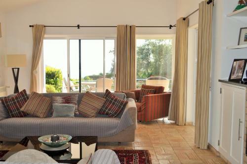 Villa Vista Rocha Negra