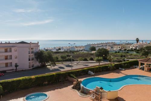 Amazing Apartment With Pool And Sea View!