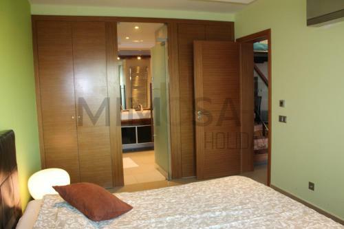 Luxuoso Apartamento Castro - A050